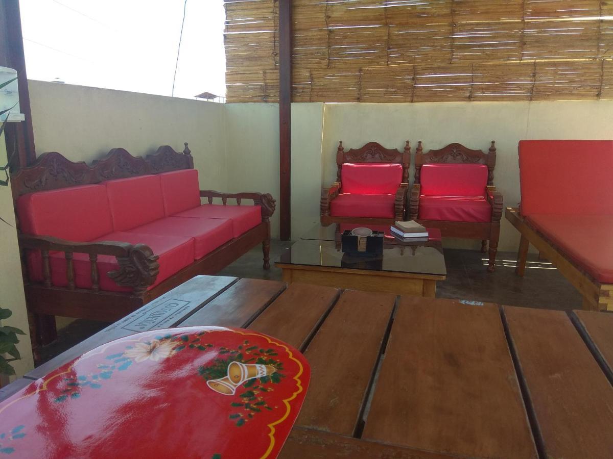 Hotel Lola Hosting Huanchaco Zewnętrze zdjęcie